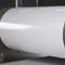 Aleación 3105 de color blanco 22 medidor 0,65 mm de espesor 300 mm de ancho PE pre pintado bobina de aluminio para la fabricación de canaletas