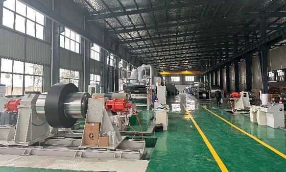 Hoja de aluminio recubierta de color con aleación AA3003 Temperatura H18 para material de construcción