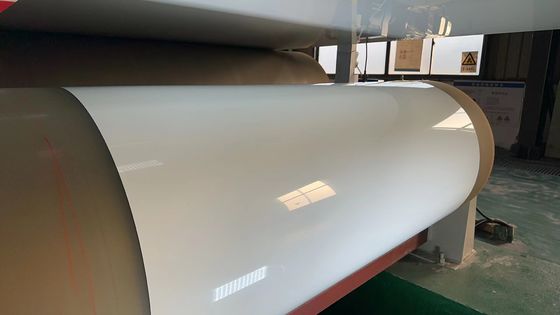 Serial 3000 bobina de aluminio prepintada resistente a la corrosión con recubrimiento protector