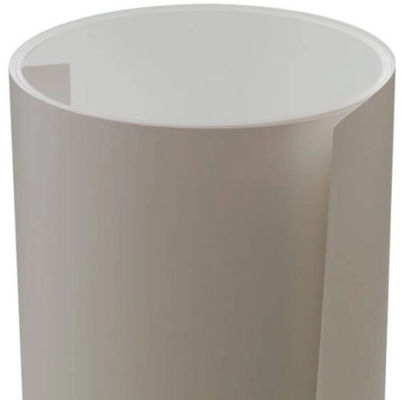 Aleación 3105 de color blanco 22 medidor 0,60 mm de espesor 350 mm de ancho PE pre pintado bobina de aluminio para la fabricación de canaletas