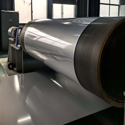 Color estándar Ral PE / PVDF 0.5-1.0mm prepintado bobina de aluminio utilizado para producir paneles de pared