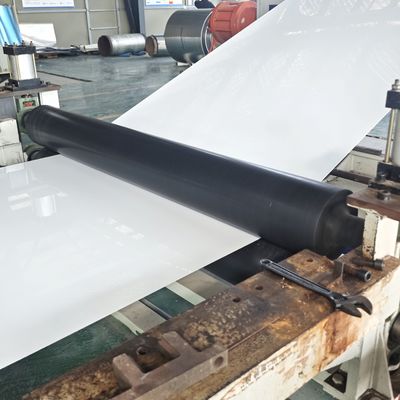 2200mm de aleación ultra ancha 5052 H26 de alta brillo de color blanco recubierto de bobina de aluminio para la fabricación de cajas de la cadena fría del camión