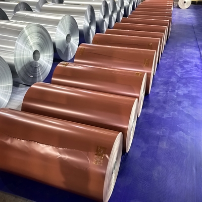 Lámina de aluminio coloreada de calibre 0,08 mm, grado AA1100, aplicada en sistemas de techado