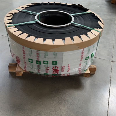 Lámina de aluminio recubierta de color negro brillante utilizada en letreros y aplicaciones decorativas