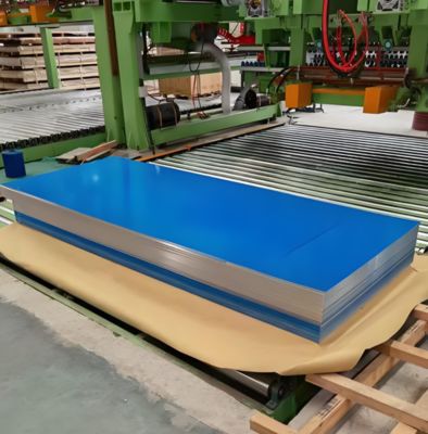 Bobina de aluminio prelacada 3005 de 0,42 mm para revestimientos de contenedores de almacenamiento de almacén