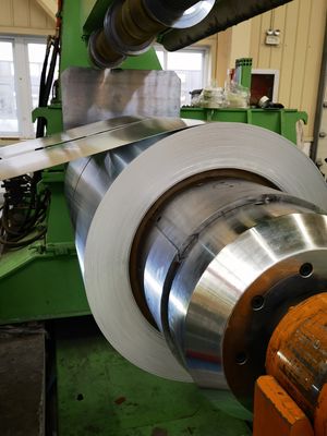 AA1050 H24 0,3MM bobina de aluminio prepintada para tiras decorativas