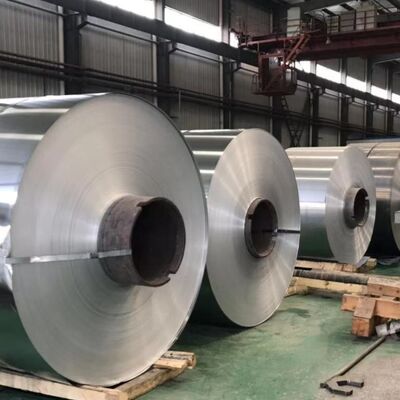 Bobina de aluminio de aleación de aluminio 3003 para paneles de techo de construcción (espesor de 0,7 a 1,2 mm | ancho de 1000 a 1250 mm | revestimiento de color PVDF)