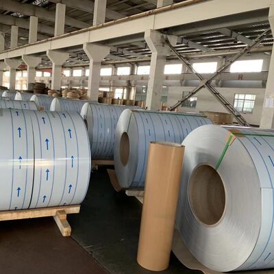 Hoja de aluminio de aleación de aluminio 3003 para material de techo interior (0,6–0,9 mm | Ancho personalizado | Revestimiento RAL)