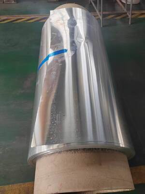 0.10mm espesor 45mm anchura bobina de papel de aluminio prepintado para cinta de ventilación de arista rodante